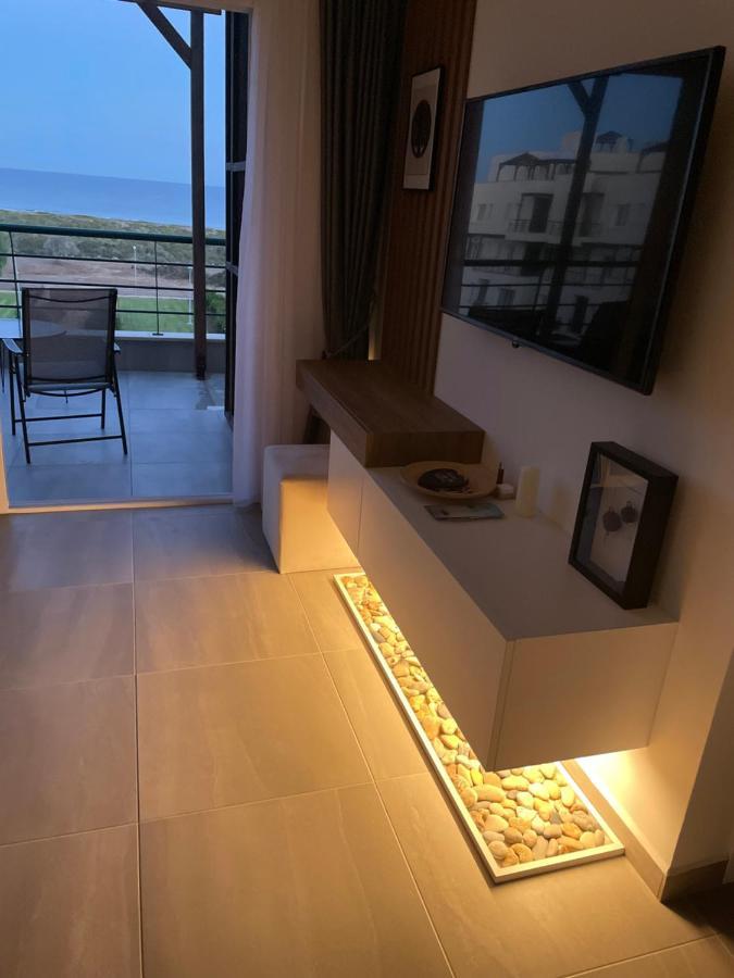 Seaside Modern Holiday Home For Family Vokolidha Экстерьер фото